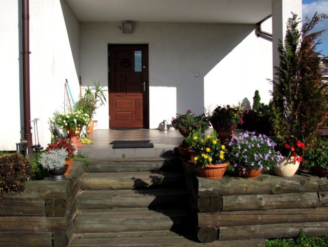 dom wolnostojący, 9 pokoi Hajnówka, ul. ks. Antoniego Dziewiatowskiego. Zdjęcie 1