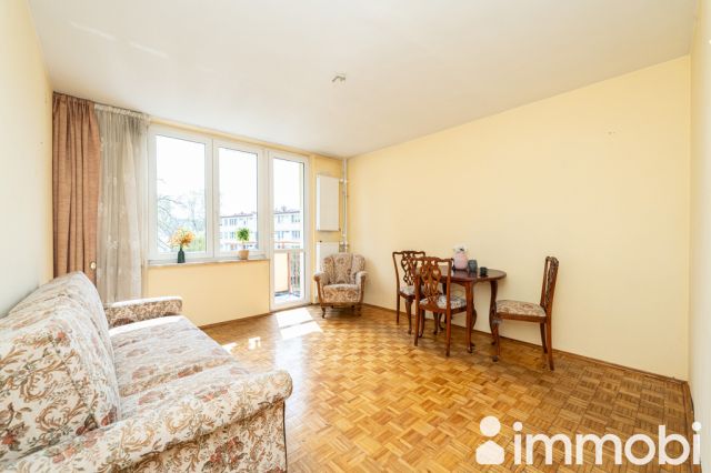 Mieszkanie 3-pokojowe Warszawa Saska Kępa, ul. Międzynarodowa. Zdjęcie 1