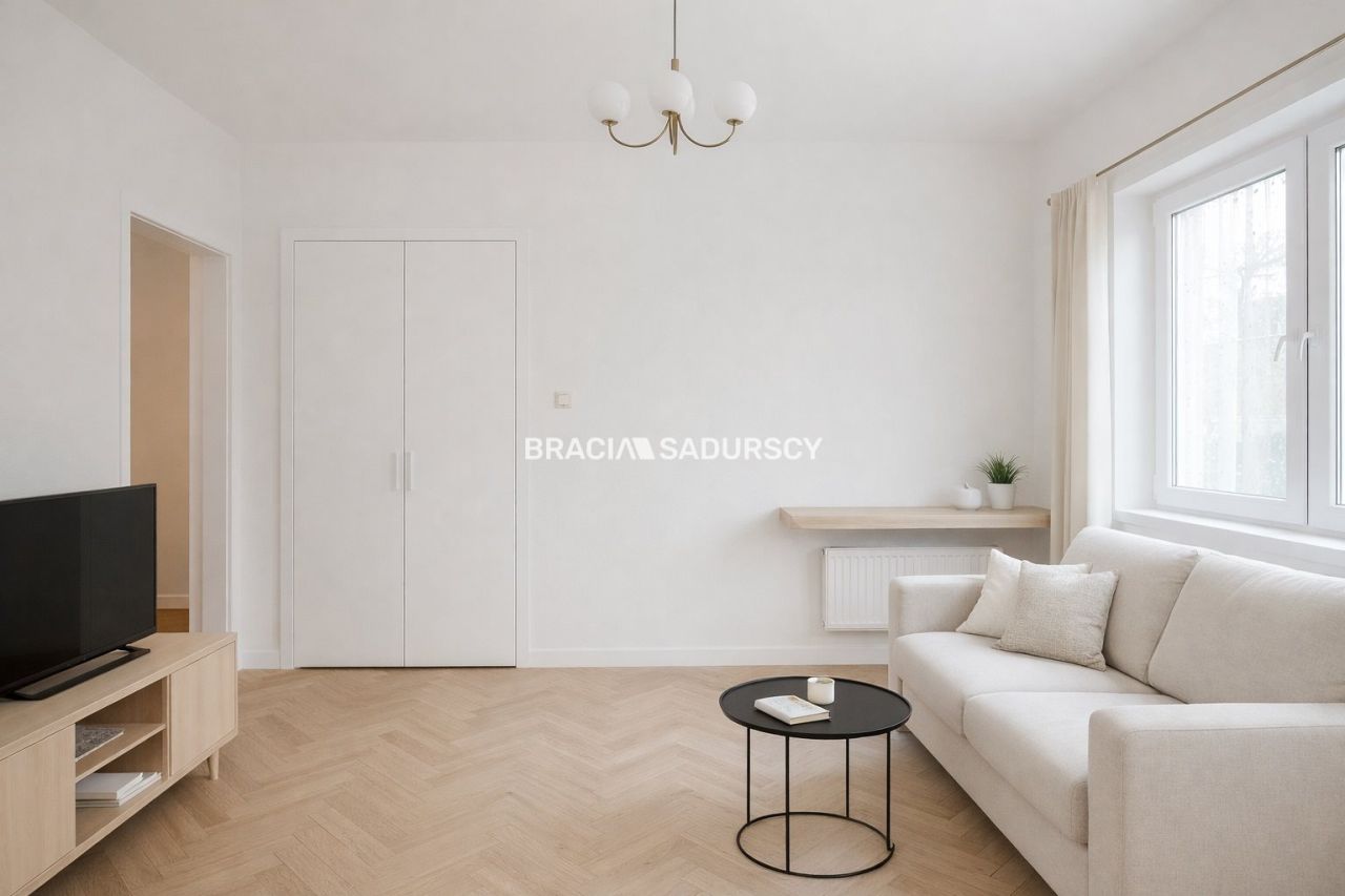 Mieszkanie 2-pokojowe Kraków, ul. Szymona Czechowicza. Zdjęcie 2