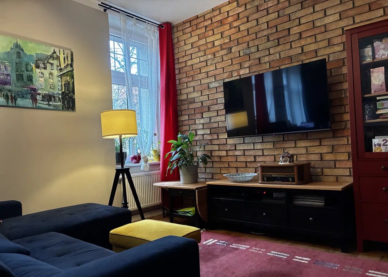 Mieszkanie 3-pokojowe Bytom Śródmieście, ul. Ignacego Chrzanowskiego. Zdjęcie 1