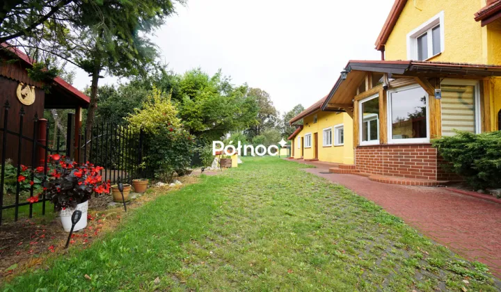 dom wolnostojący, 8 pokoi Trzebieszowice