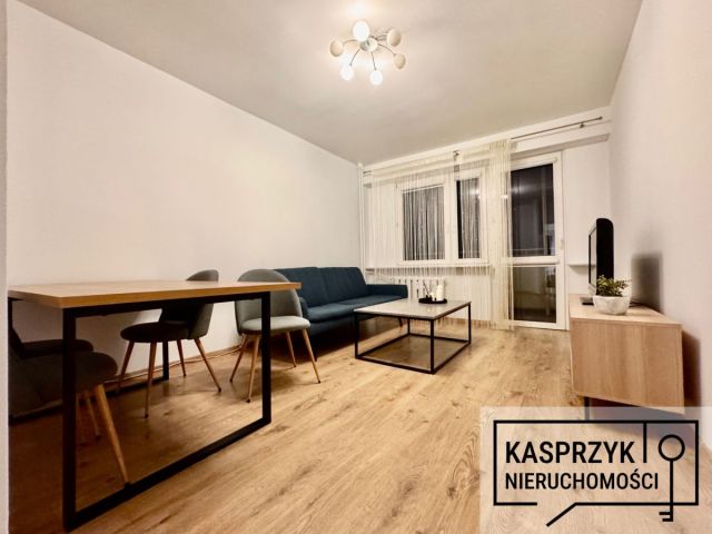 Mieszkanie 3-pokojowe Krosno, ul. Adama Mickiewicza. Zdjęcie 2