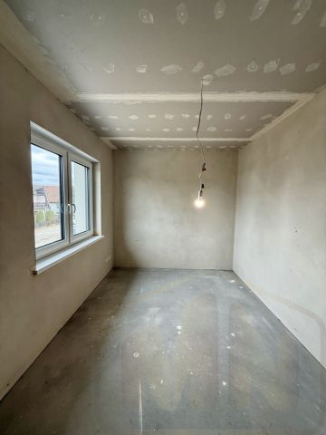 bliźniak, 4 pokoje Leszno Gronowo, ul. ks. Augustyna Kordeckiego. Zdjęcie 13