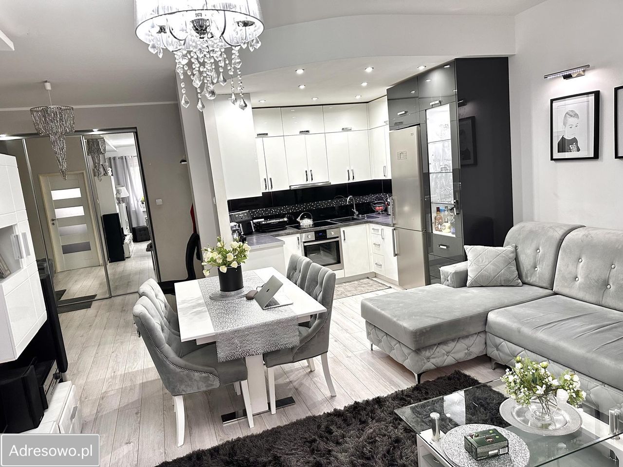 Mieszkanie 4-pokojowe Białystok Leśna Dolina, ul. Szarych Szeregów. Zdjęcie 2