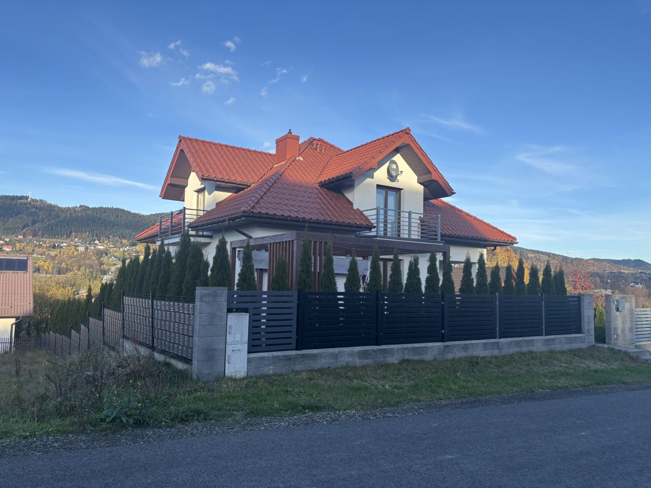 dom wolnostojący, 5 pokoi Limanowa, ul. Mickiewicza. Zdjęcie 2