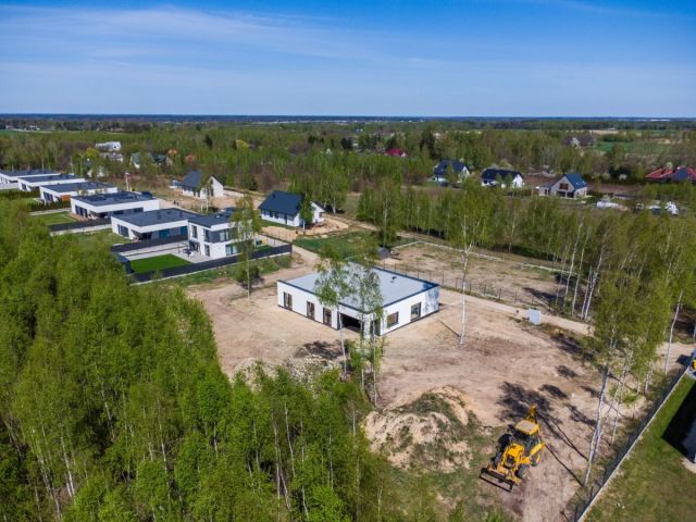 dom wolnostojący, 5 pokoi Józefów. Zdjęcie 6