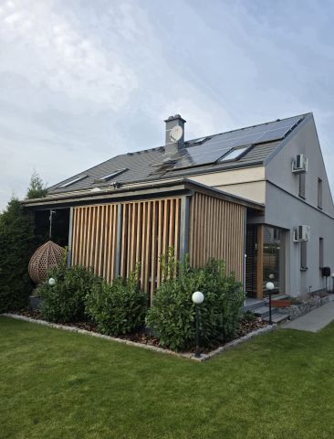 bliźniak, 5 pokoi Krzyków, ul. Makowa. Zdjęcie 1