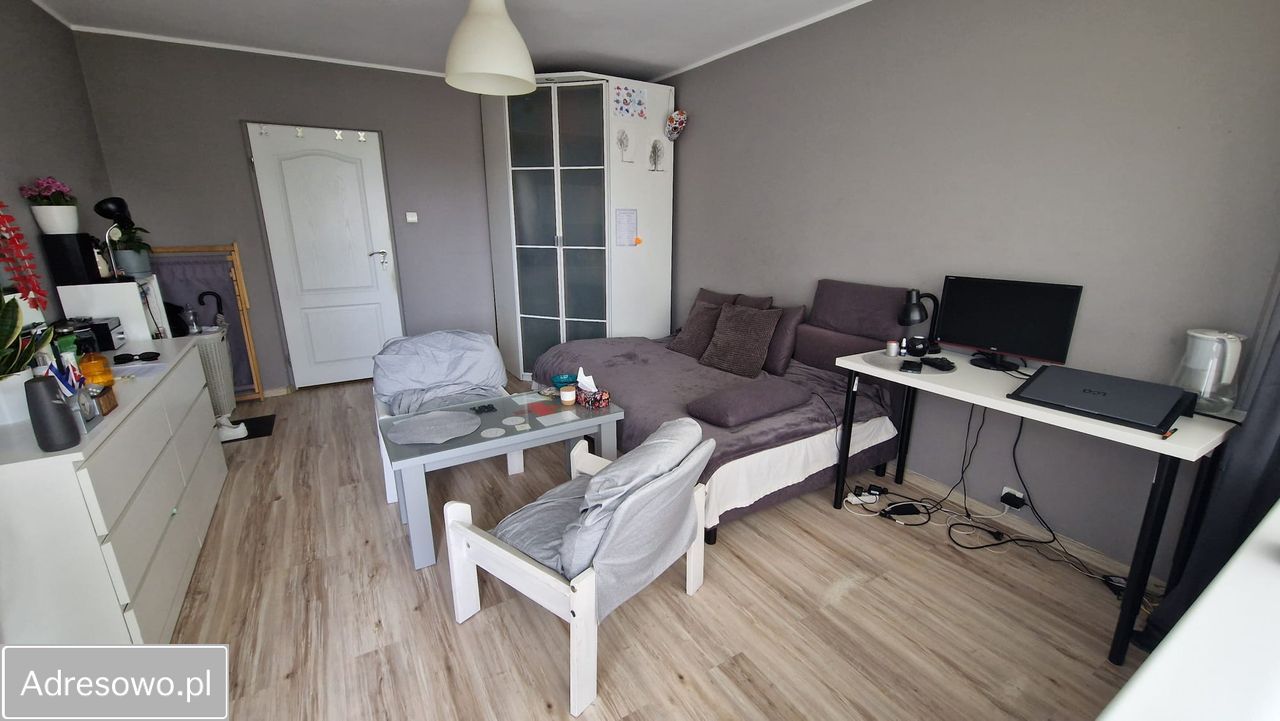 Mieszkanie 3-pokojowe Poznań Nowe Miasto. Zdjęcie 9
