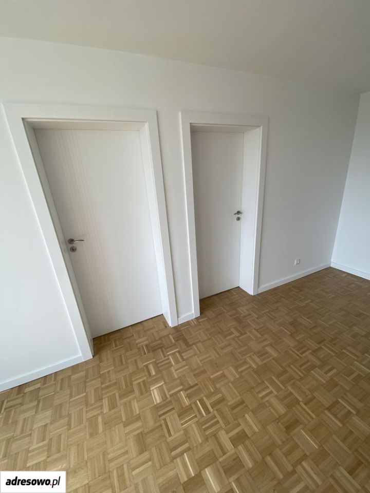 Mieszkanie 3-pokojowe Warszawa Wawer, ul. Korkowa. Zdjęcie 8