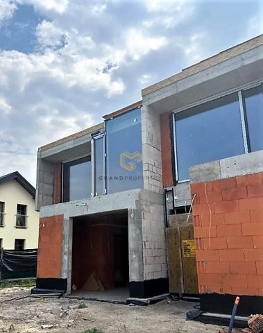 bliźniak, 5 pokoi Warszawa Wawer. Zdjęcie 7