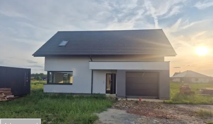 dom wolnostojący, 4 pokoje Orzesze