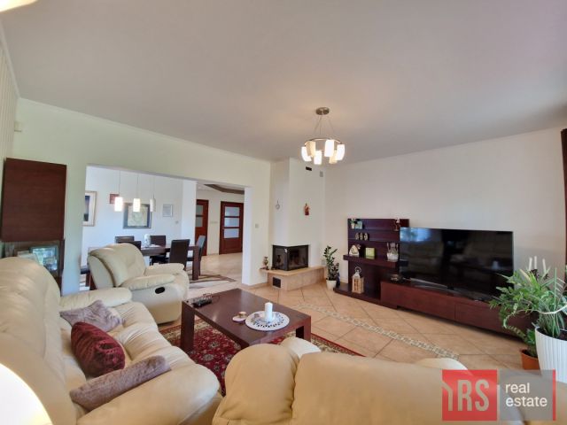dom wolnostojący, 6 pokoi Legionowo, ul. Suwalna. Zdjęcie 2