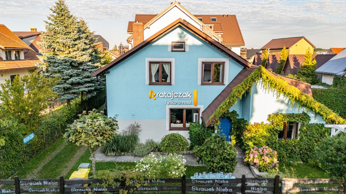 dom wolnostojący, 21 pokoi Łeba, ul. Władysława Grabskiego. Zdjęcie 1