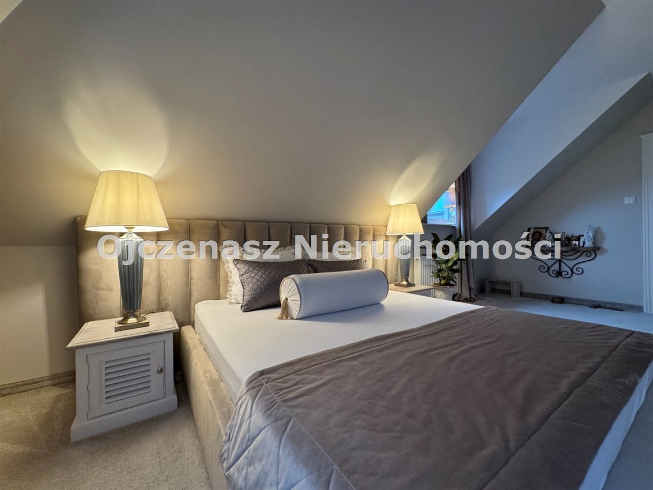 dom wolnostojący, 5 pokoi Niemcz. Zdjęcie 8