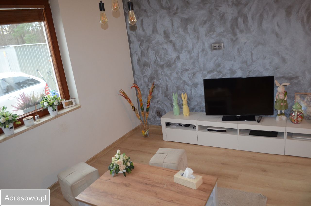 dom wolnostojący, 3 pokoje Lisie Kąty, ul. Szybowcowa. Zdjęcie 19