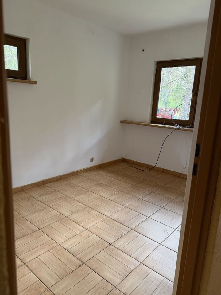 dom wolnostojący, 3 pokoje Sokolniki-Las. Zdjęcie 5