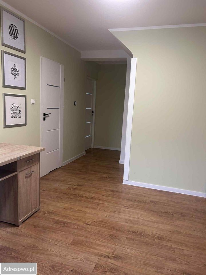 dom wolnostojący, 6 pokoi Ślesin Krzyżka. Zdjęcie 4