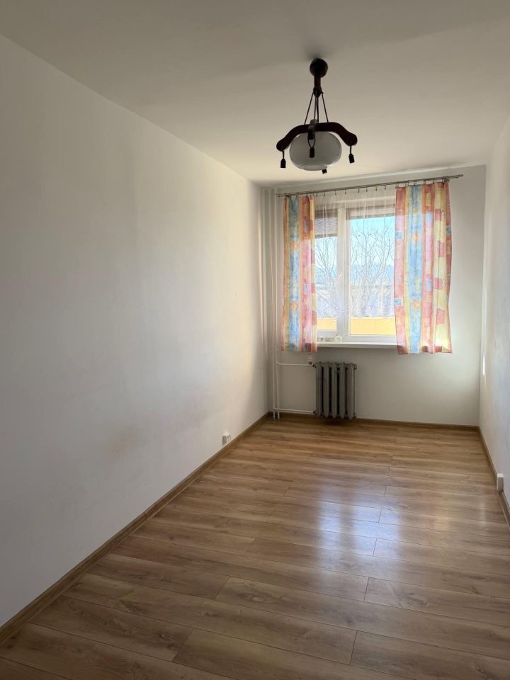 Mieszkanie 3-pokojowe Kamienna Góra Centrum, ul. Tkaczy Śląskich. Zdjęcie 3