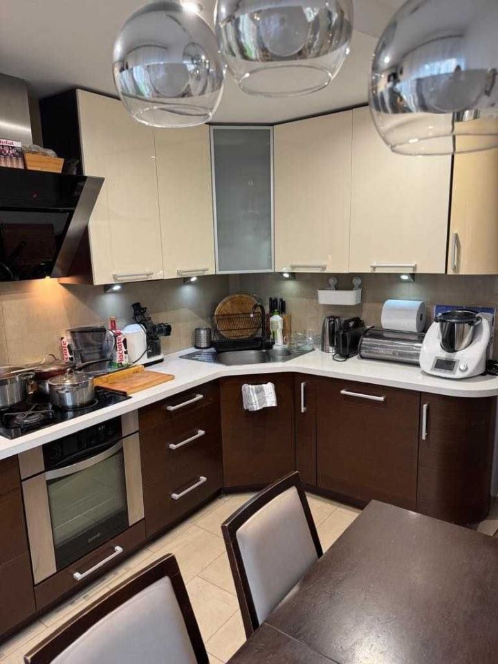 Mieszkanie 3-pokojowe Niemodlin, al. Wolności. Zdjęcie 3