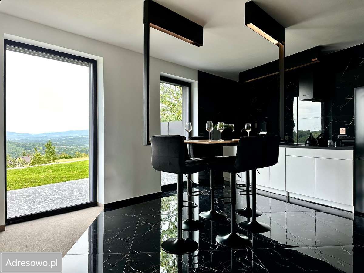 dom wolnostojący, 5 pokoi Kobylec. Zdjęcie 2