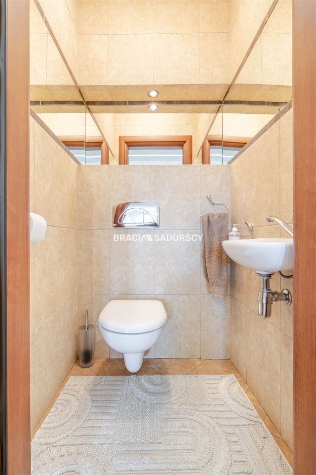 dom wolnostojący, 6 pokoi Sułków. Zdjęcie 31