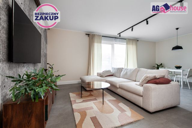 Mieszkanie 3-pokojowe Gdynia Mały Kack, ul. Olgierda. Zdjęcie 1