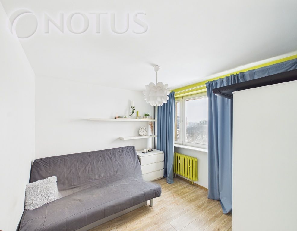 Mieszkanie 3-pokojowe Katowice. Zdjęcie 4