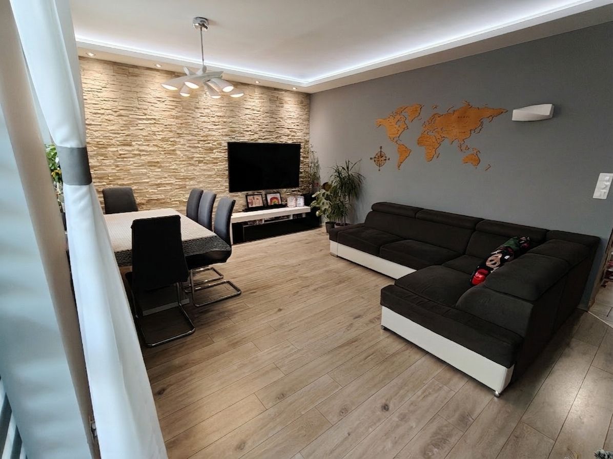 Mieszkanie 3-pokojowe Łask, ul. Bohaterów Września. Zdjęcie 2