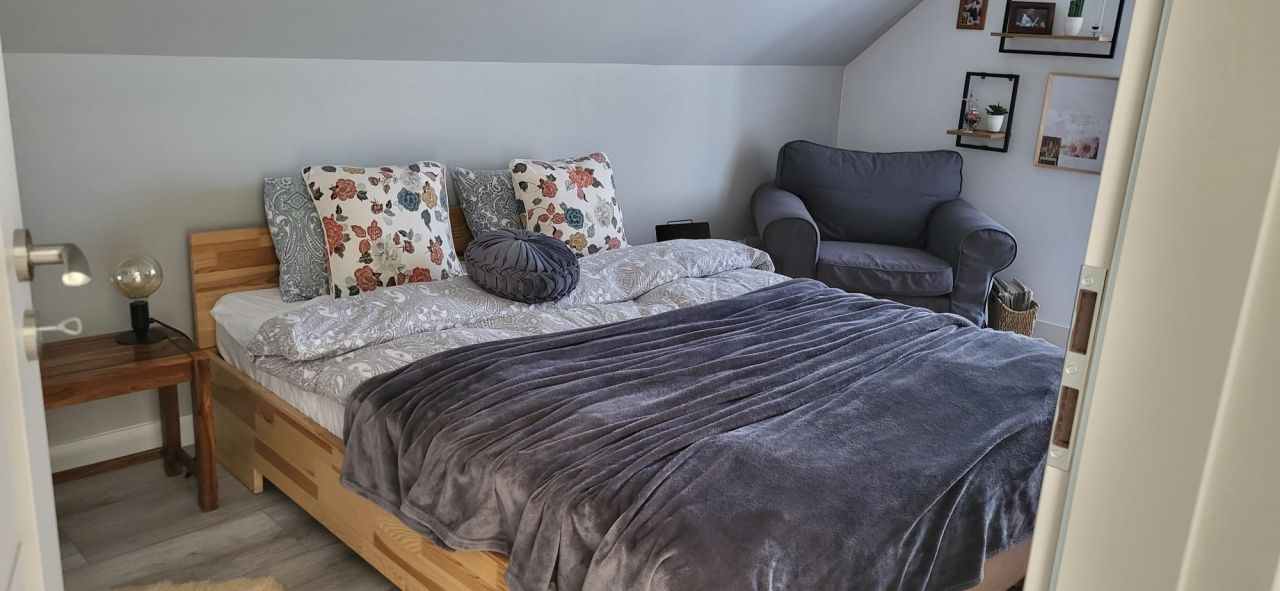 dom wolnostojący, 5 pokoi Olszany, Olszany. Zdjęcie 2