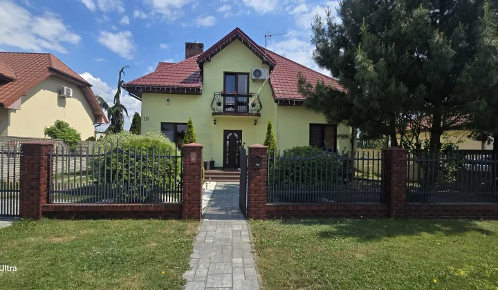 dom wolnostojący, 5 pokoi Żychlin, ul. Ignacego Krasickiego