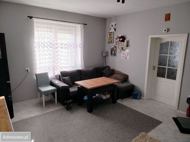 dom wolnostojący, 2 pokoje Wola Krzysztoporska. Zdjęcie 1