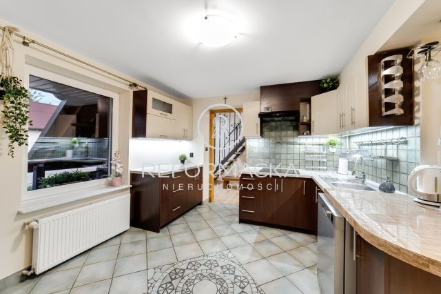 dom wolnostojący, 5 pokoi Rzeszów, ul. Kornela Makuszyńskiego. Zdjęcie 4