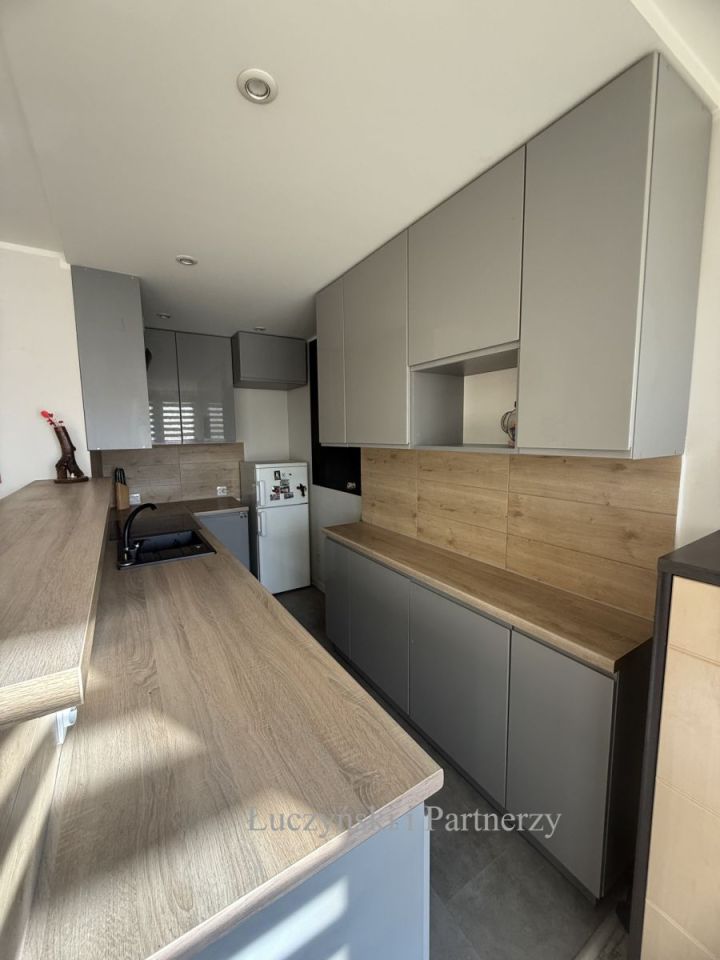 Mieszkanie 3-pokojowe Kamienna Góra. Zdjęcie 2