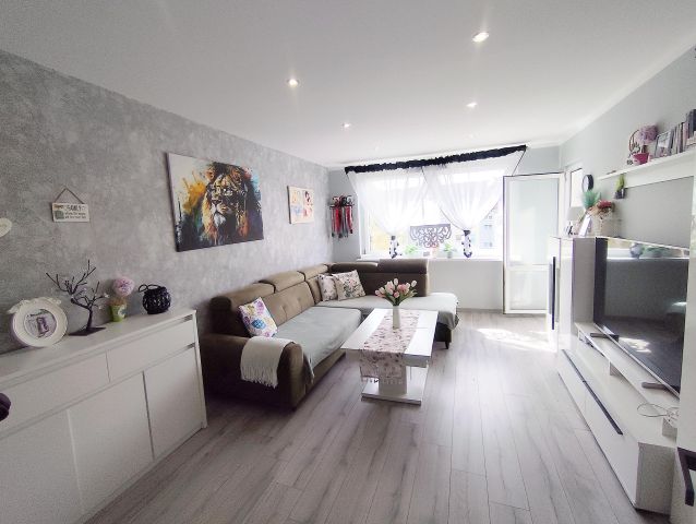 Mieszkanie 3-pokojowe Stargard, ul. Jana Lechonia. Zdjęcie 1