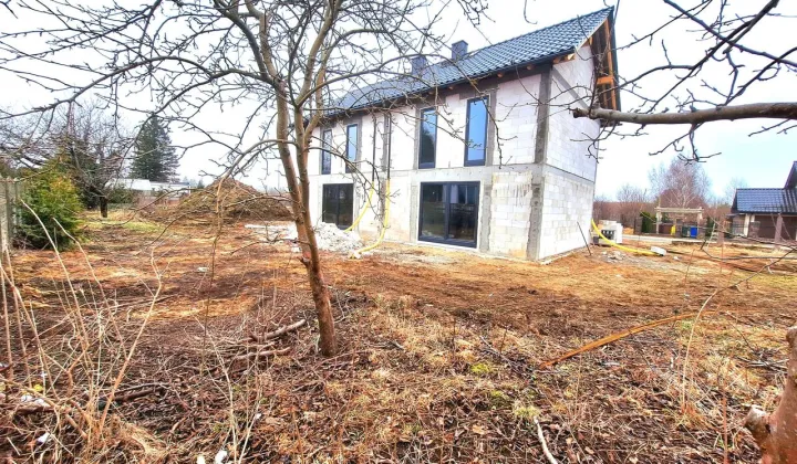 bliźniak, 4 pokoje Kobylnica, ul. Kwiatowa