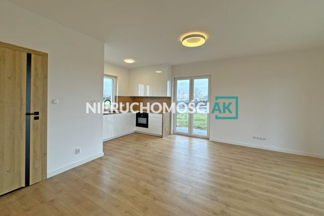 bliźniak, 3 pokoje Konin. Zdjęcie 10