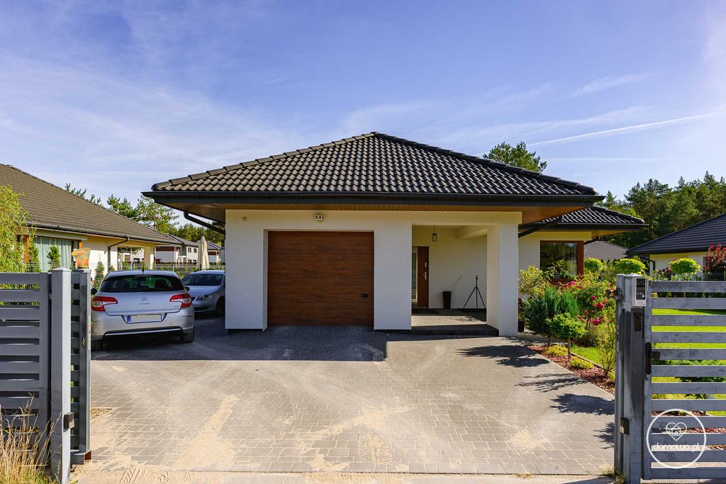 dom wolnostojący, 4 pokoje Skrzeszew, ul. Familijna. Zdjęcie 26