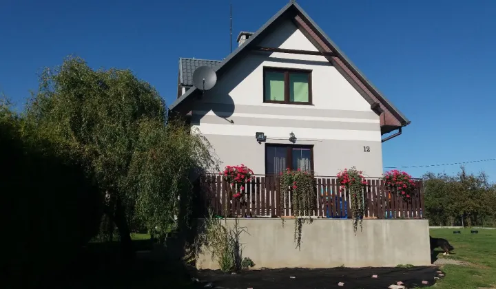 dom wolnostojący, 4 pokoje Zalesie Gorzyckie