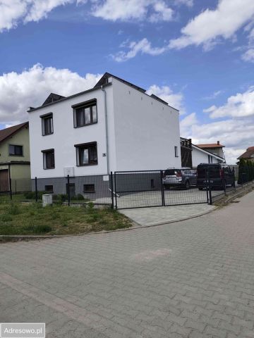 dom wolnostojący, 4 pokoje Chrzypsko Wielkie, ul. Leśna. Zdjęcie 1