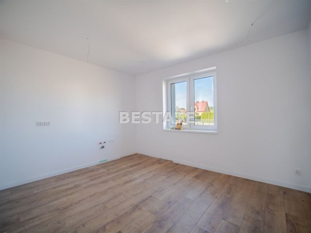 Mieszkanie 2-pokojowe Koszyce Wielkie. Zdjęcie 2