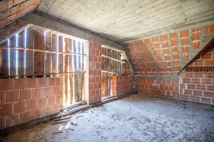 dom wolnostojący, 5 pokoi Ostrowsko, ul. Pienińska. Zdjęcie 10