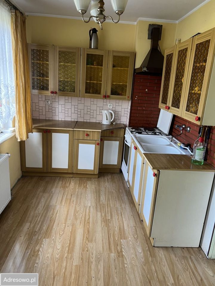 bliźniak, 6 pokoi Węsiory. Zdjęcie 4