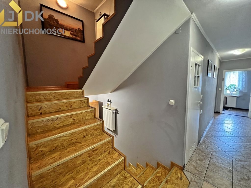 dom wolnostojący, 9 pokoi Kozłów Biskupi. Zdjęcie 16