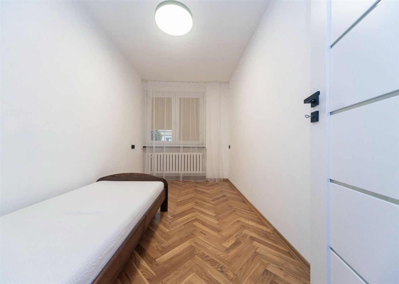 Mieszkanie 3-pokojowe Bielsko-Biała Śródmieście, ul. Bohaterów Warszawy. Zdjęcie 14