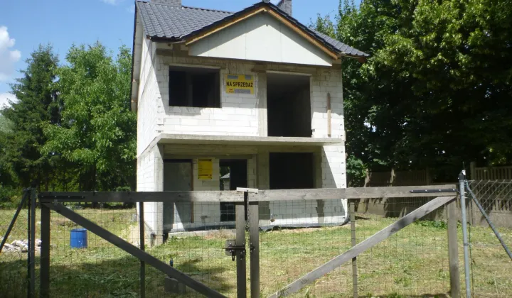 dom wolnostojący, 8 pokoi Sulechów, ul. Łączna