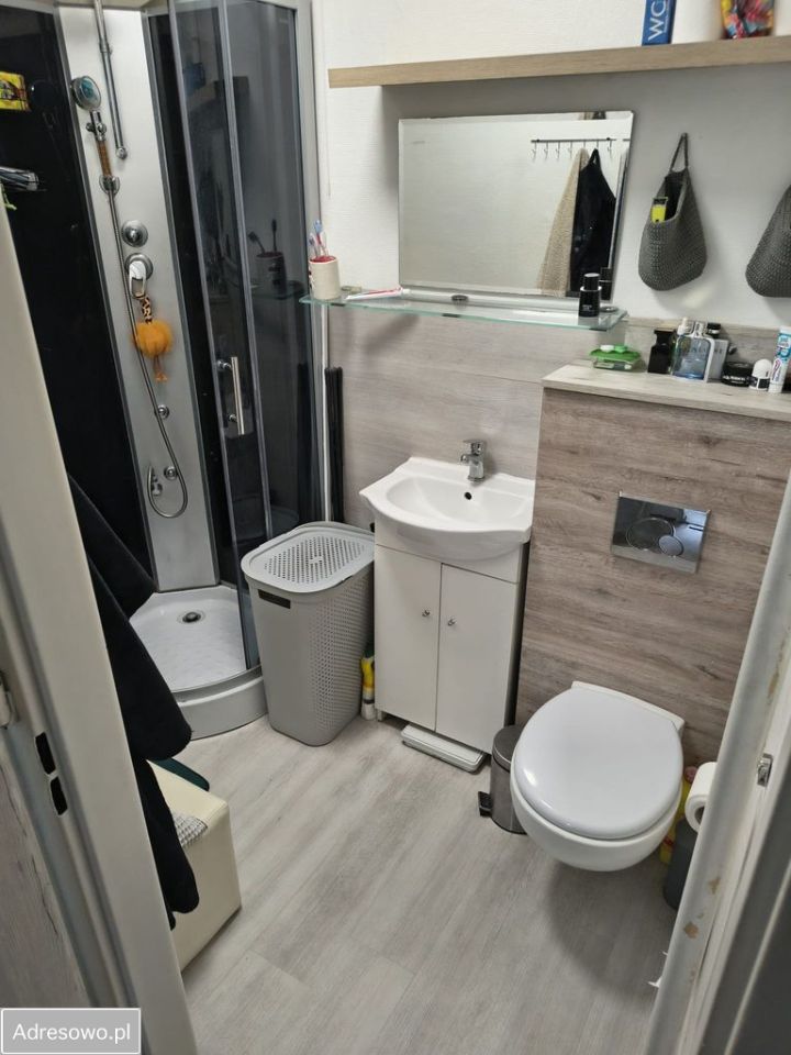 Mieszkanie 2-pokojowe Wieluń, os. Armii Krajowej. Zdjęcie 2