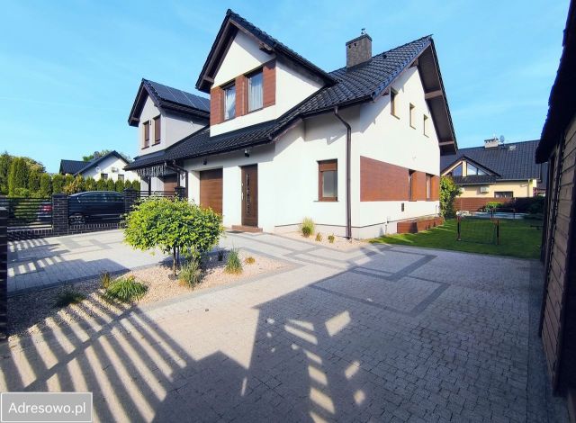 bliźniak, 4 pokoje Lubin. Zdjęcie 1