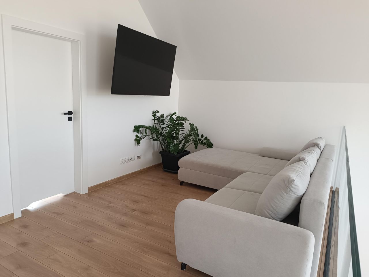 dom wolnostojący, 4 pokoje Pieńki. Zdjęcie 22