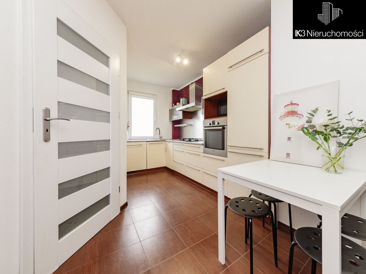 Mieszkanie 3-pokojowe Warszawa Ursynów, ul. Stefana Szolc-Rogozińskiego. Zdjęcie 4