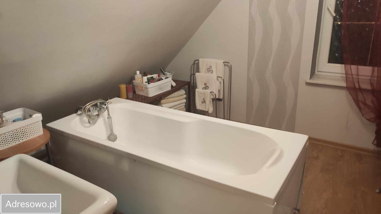 dom wolnostojący, 7 pokoi Kętrzyn, ul. Świerkowa. Zdjęcie 12